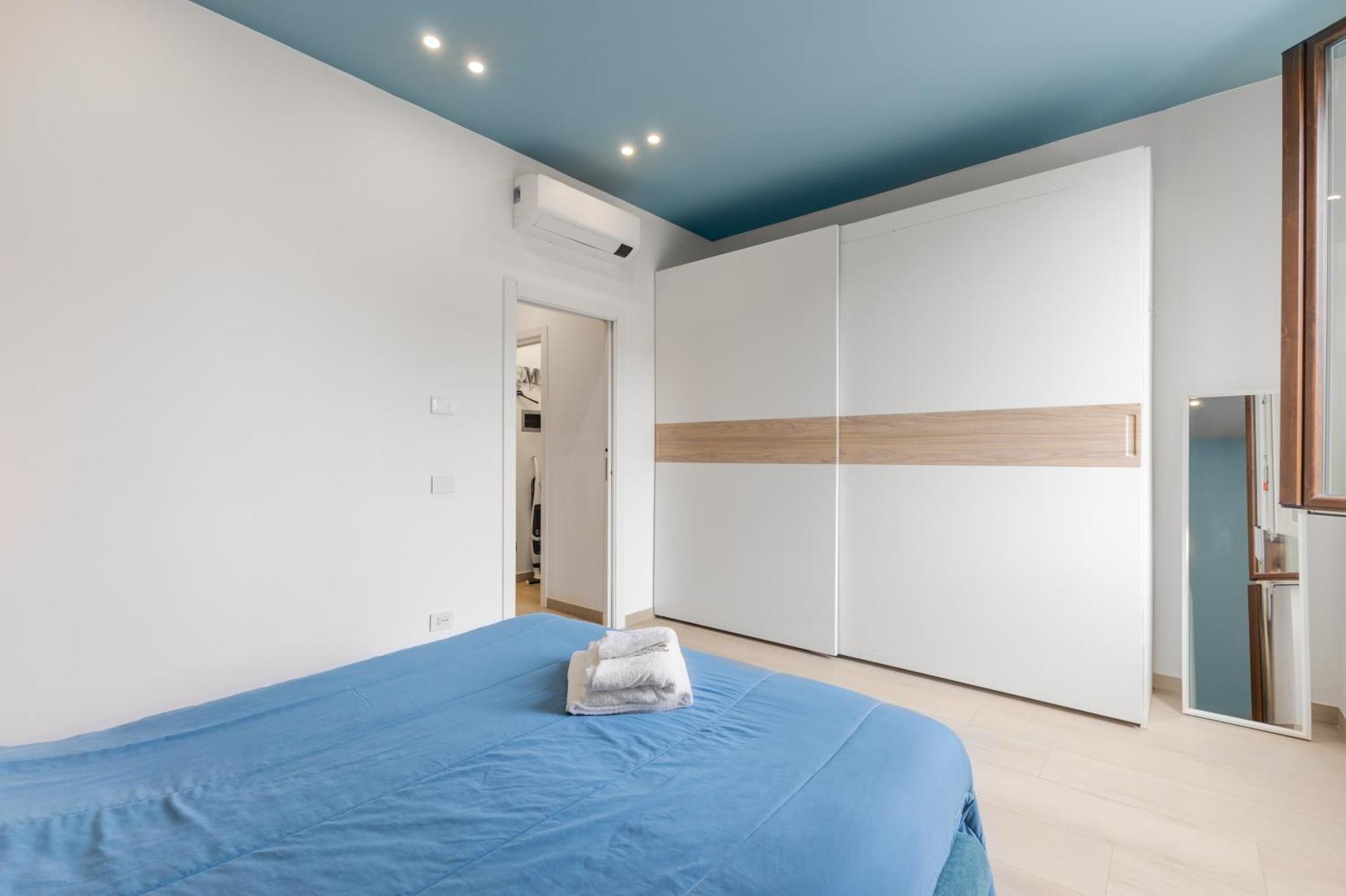 Апартаменты Minimal House - 4Persone - Centro Милан Экстерьер фото